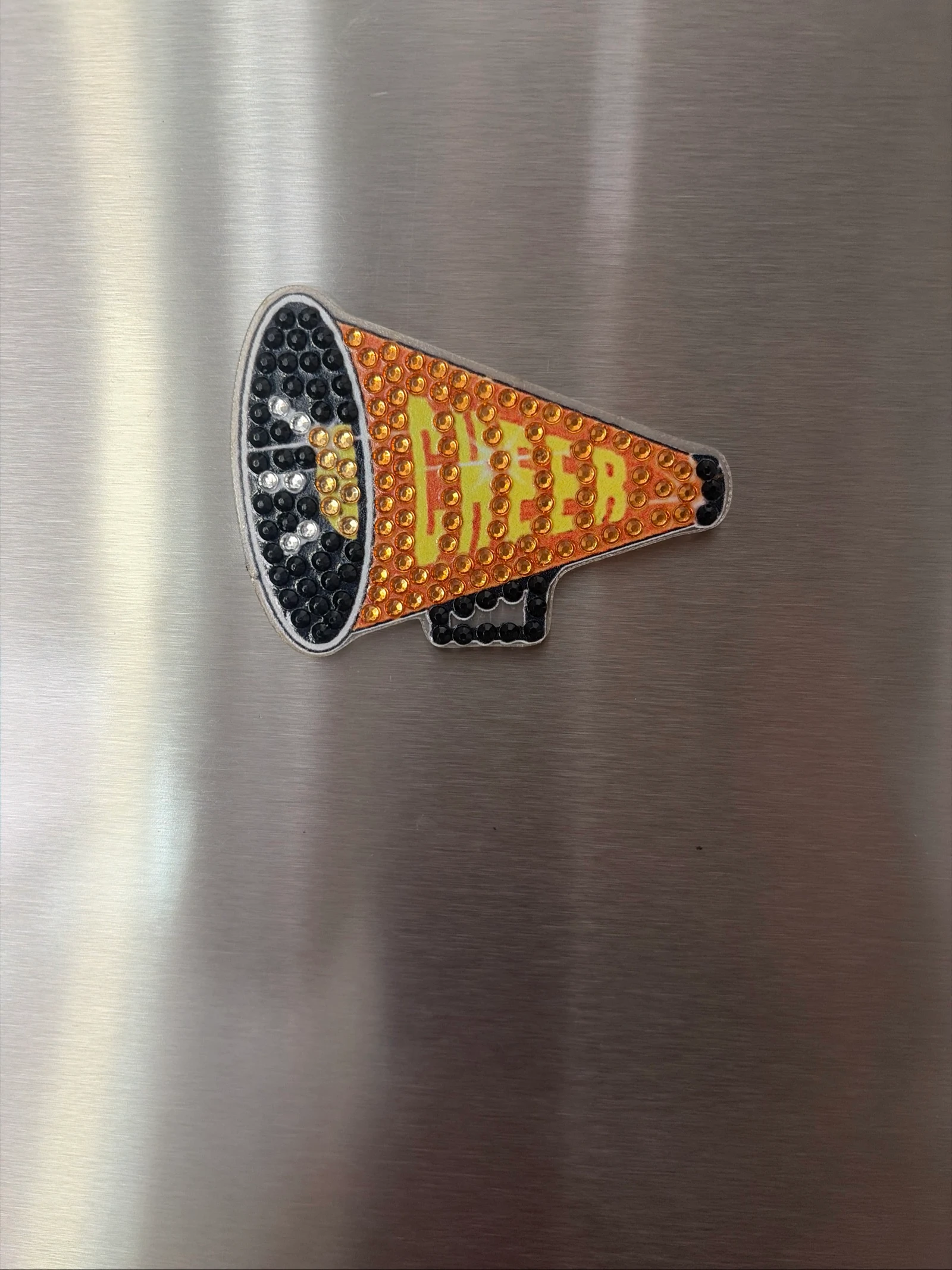 Magnet basket